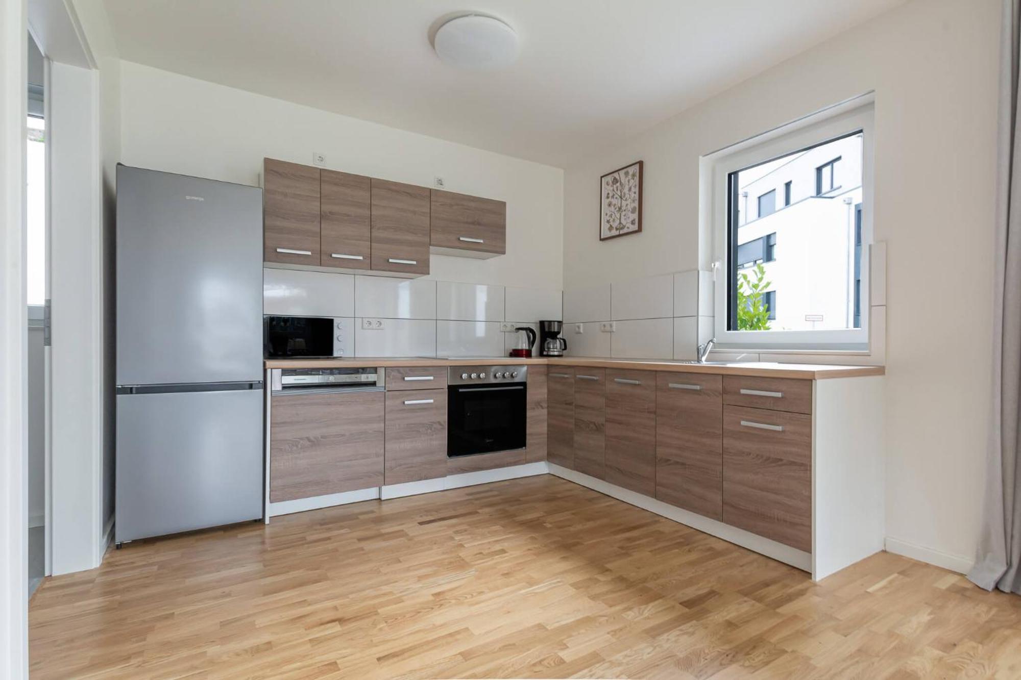 T&K Apartments - Bergisch Gladbach - 7 Comfortable Apartments - 20 Min To Fair Messe Cologne 外观 照片
